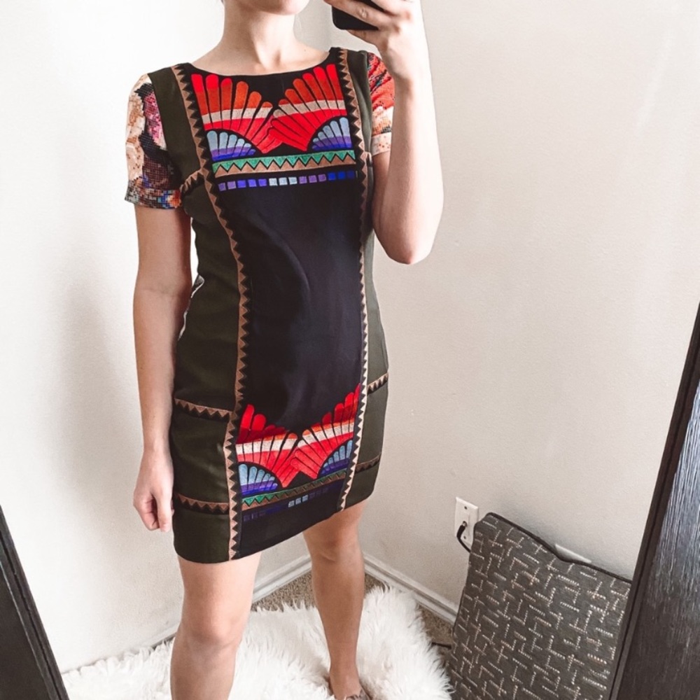 ⭐️ sale! ranna gill - fanned floral shift dress